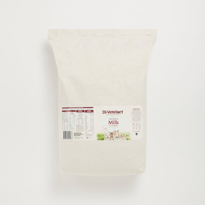Di-Vetelact Nutritional Milk 15kg White Bag on a light background